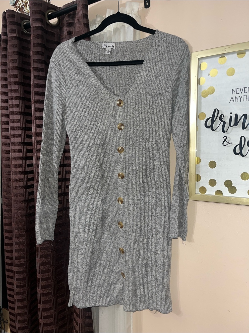 Justify Light Gray Ribbed Button-Down Long Sleeve Dress — Size L